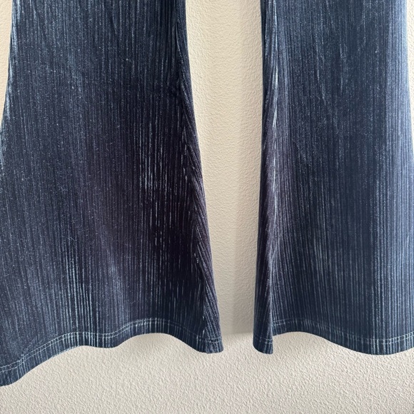 Natural Life Joplin High-Rise Velvet Flare Pants Pull On Blue Boho Fall Winter - Picture 5 of 10